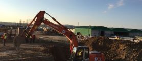 escavatore durante un corso per patentino movimento terra